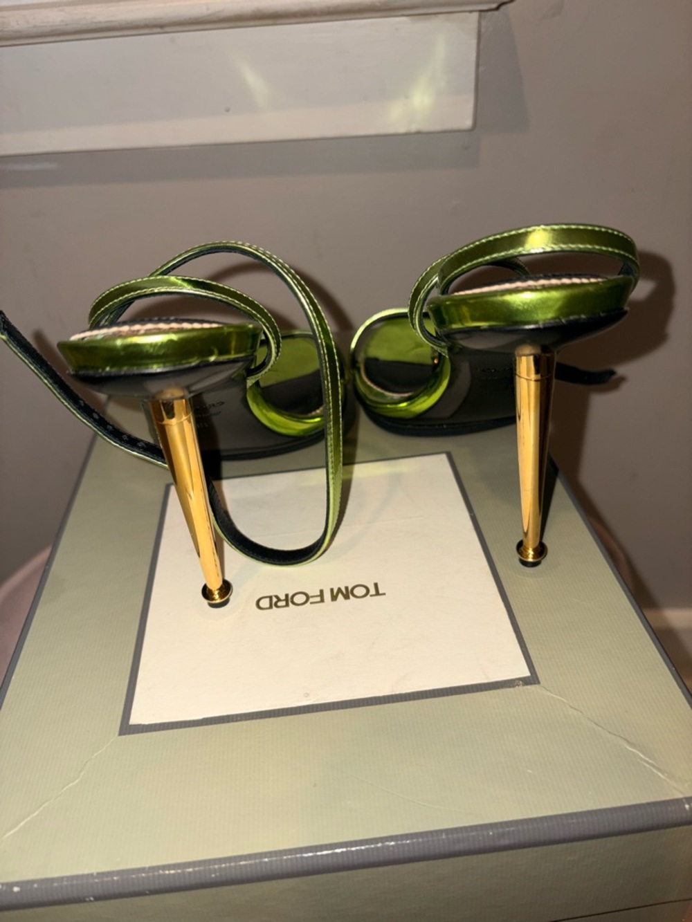 Tom Ford Metallic Acid Green Strappy Pointed-Toe Heels - Picture 4 of 6